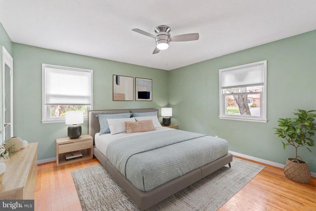 8601 WAGON WHEEL RD, Alexandria, VA 22309