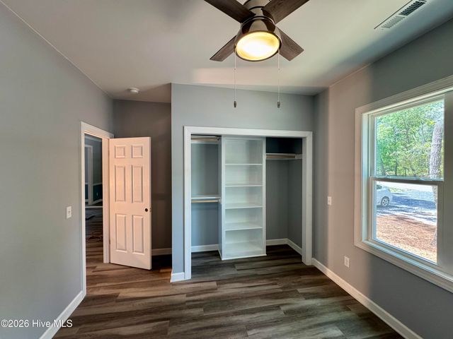 142 Redwood Road, Southport, NC 28461