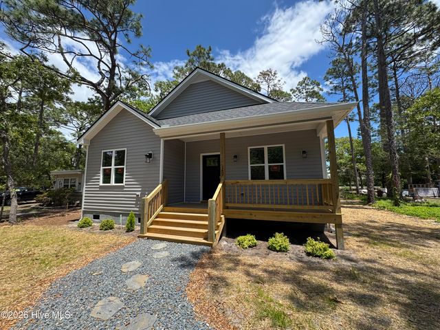 142 Redwood Road, Southport, NC 28461