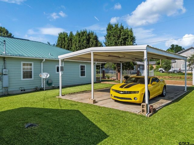709 Corrigan, Kilgore, TX 75662