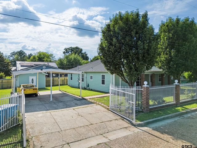709 Corrigan, Kilgore, TX 75662