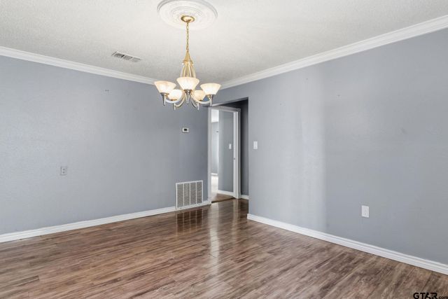 709 Corrigan, Kilgore, TX 75662