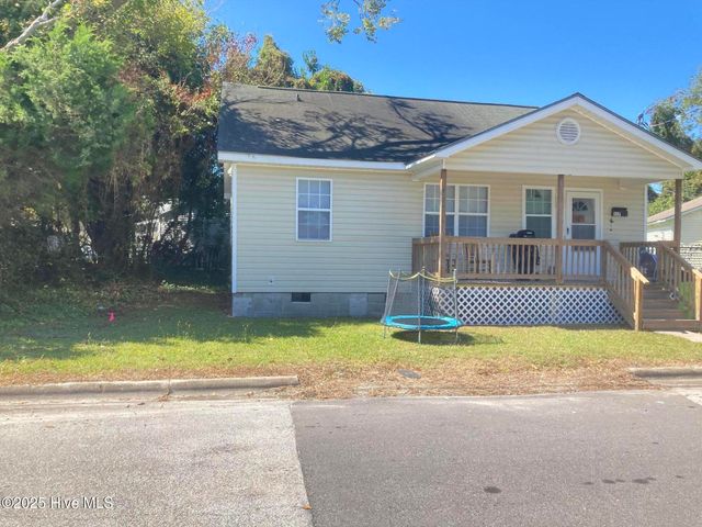 317 Liberty Street, New Bern, NC 28562