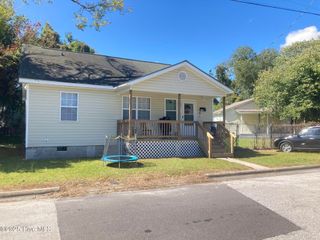 317 Liberty Street, New Bern, NC 28562