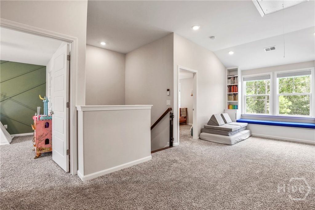 Image 24 of property listing at 216 Wexford Dr, Richmond Hill, GA 31324
