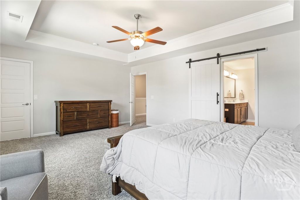 Image 34 of property listing at 216 Wexford Dr, Richmond Hill, GA 31324