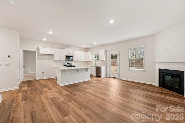 123 Pecan Grove Lane, Statesville, NC 28677