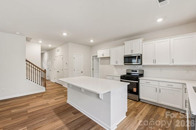 123 Pecan Grove Lane, Statesville, NC 28677