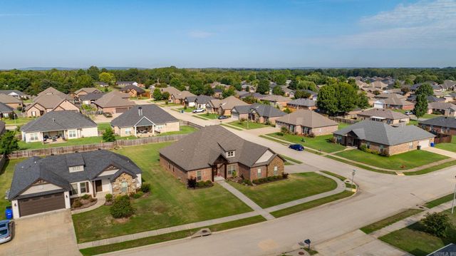 1705 Josh Drive, Conway, AR 72034