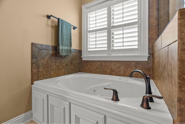 1705 Josh Drive, Conway, AR 72034