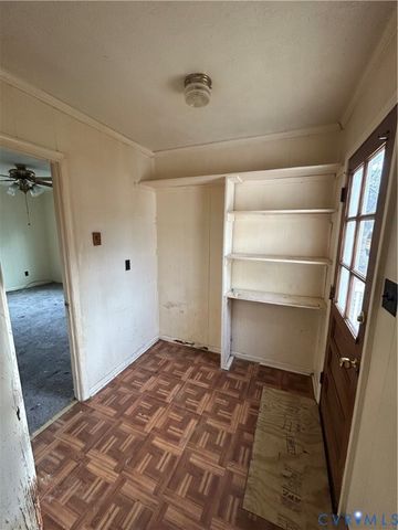 24915 River Rd, North Dinwiddie, VA 23803