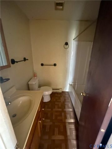 24915 River Rd, North Dinwiddie, VA 23803