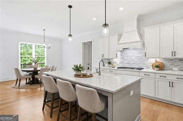 204 Creekstone Court, Canton, GA 30115