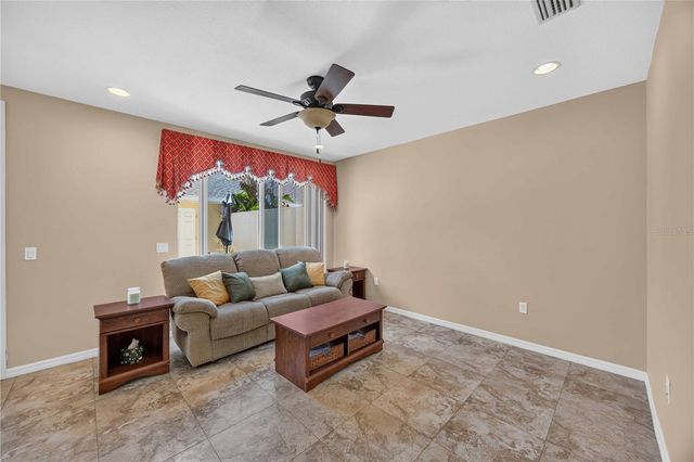 5653 WHITEHEAD STREET, Bradenton, FL 34203
