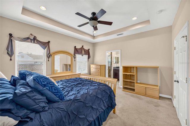 5653 WHITEHEAD STREET, Bradenton, FL 34203