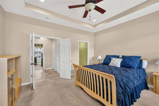 5653 WHITEHEAD STREET, Bradenton, FL 34203