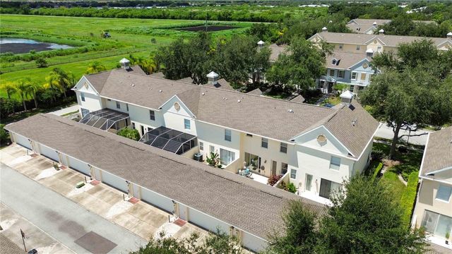 5653 WHITEHEAD STREET, Bradenton, FL 34203