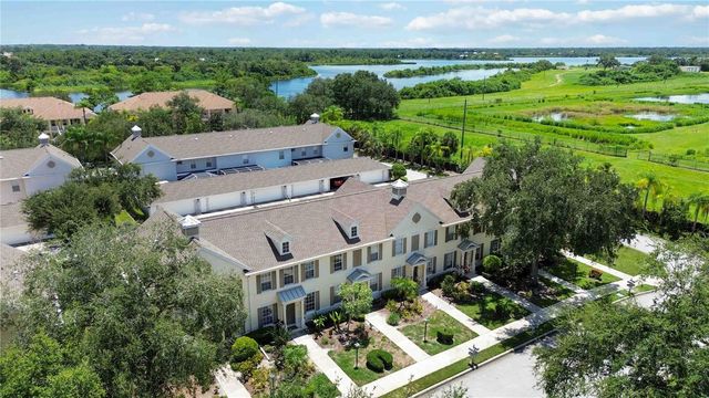 5653 WHITEHEAD STREET, Bradenton, FL 34203