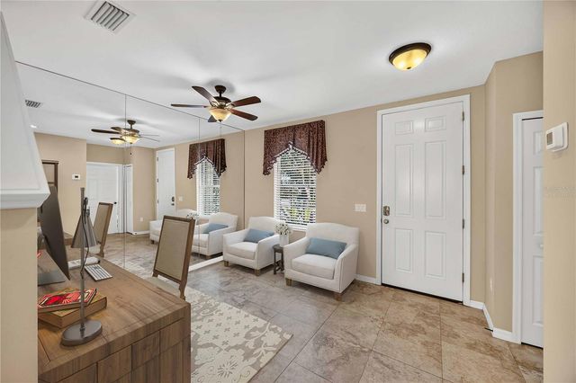 5653 WHITEHEAD STREET, Bradenton, FL 34203