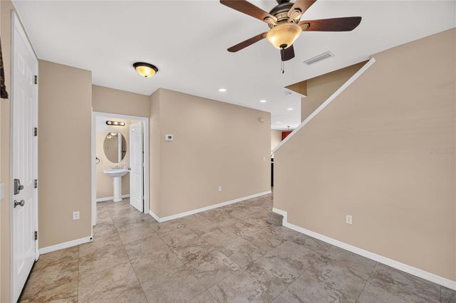 5653 WHITEHEAD STREET, Bradenton, FL 34203