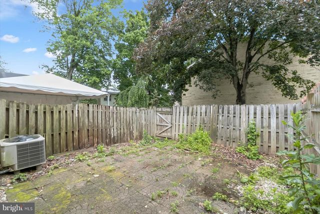 19932 SPUR HILL DR, Montgomery Village, MD 20886