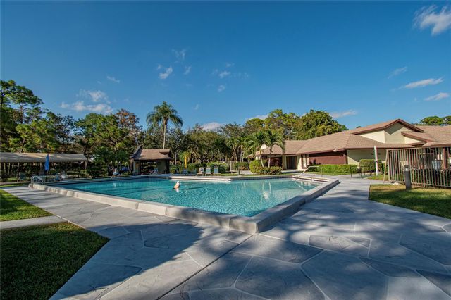 381 Ottawa Ct, Royal Palm Beach, FL 33411
