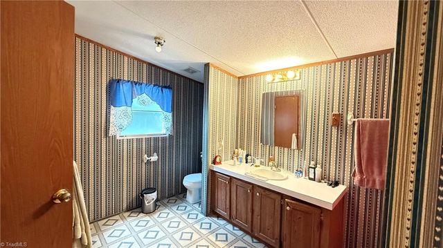 3634 Rockford Road, Dobson, NC 27017