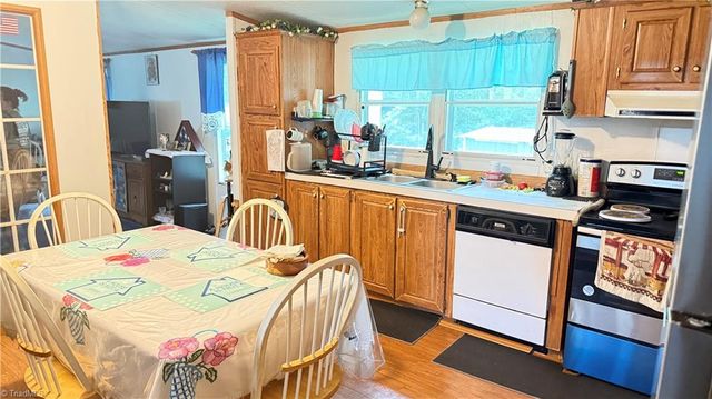 3634 Rockford Road, Dobson, NC 27017