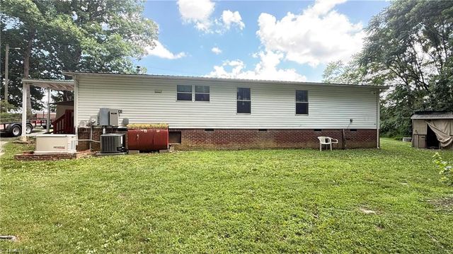 3634 Rockford Road, Dobson, NC 27017
