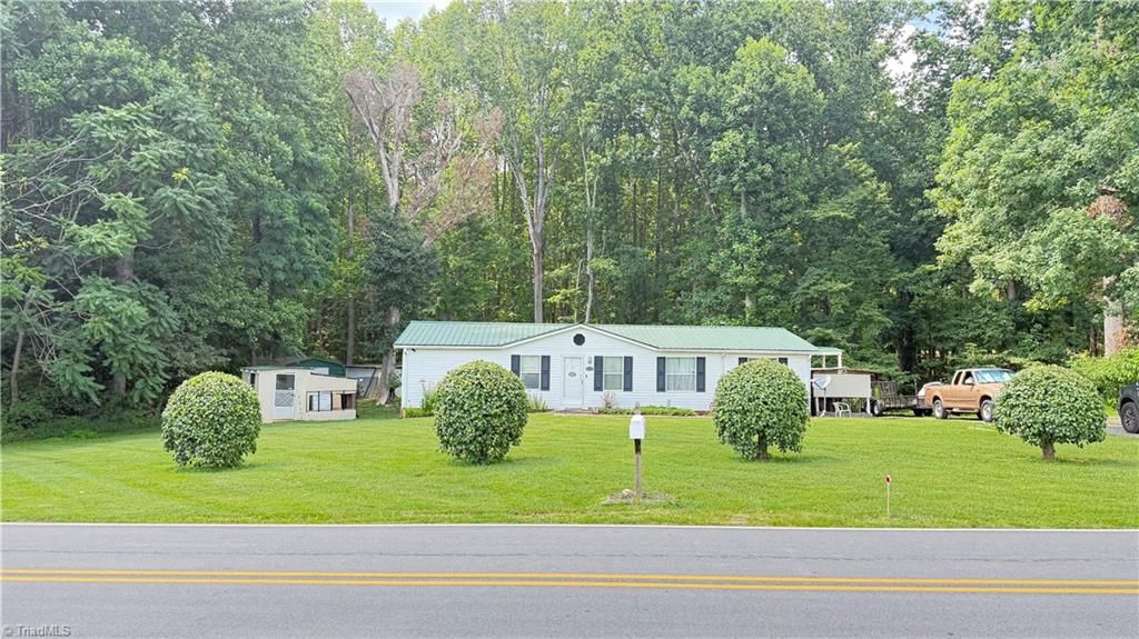 3634 Rockford Road, Dobson, NC 27017