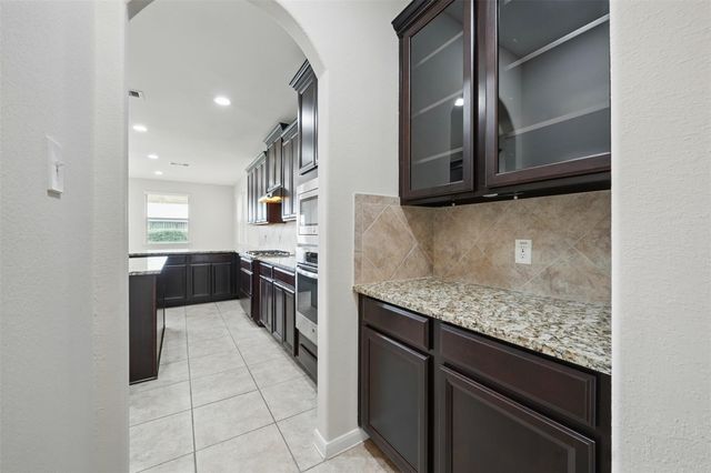 4927 Blackwater Lane, Sugar Land, TX 77479