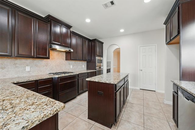 4927 Blackwater Lane, Sugar Land, TX 77479