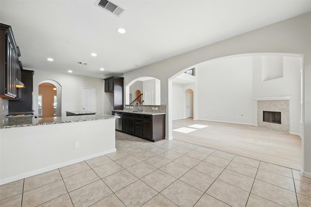 4927 Blackwater Lane, Sugar Land, TX 77479
