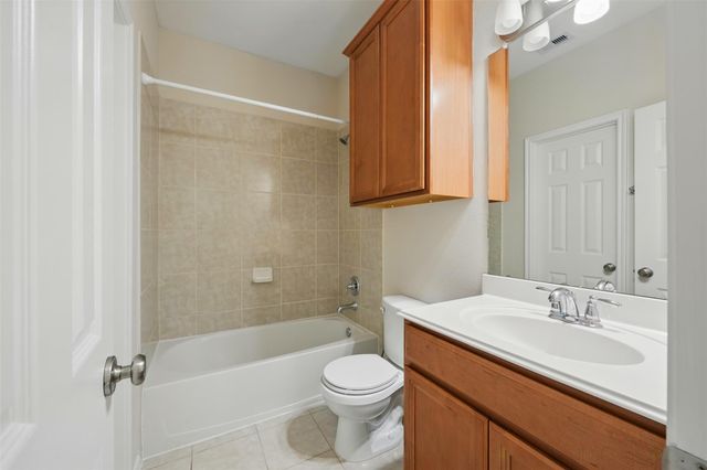 4927 Blackwater Lane, Sugar Land, TX 77479