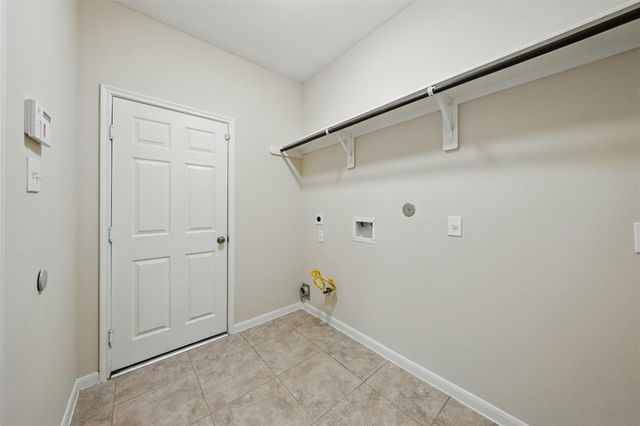 4927 Blackwater Lane, Sugar Land, TX 77479