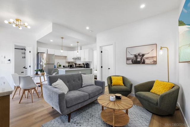 54 58 Smith Ave, Chula Vista, CA 91910