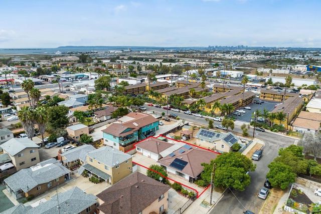 54 58 Smith Ave, Chula Vista, CA 91910