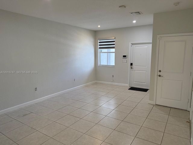 2614 SE 13th St, Homestead, FL 33035