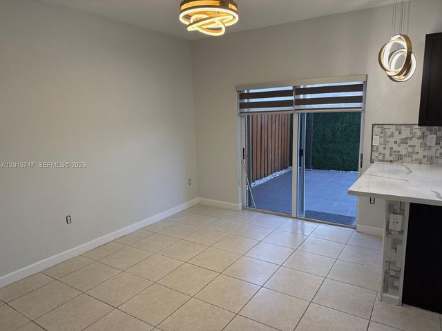 2614 SE 13th St, Homestead, FL 33035