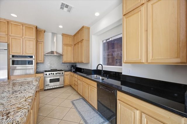 2765 Struan Avenue, Henderson, NV 89044