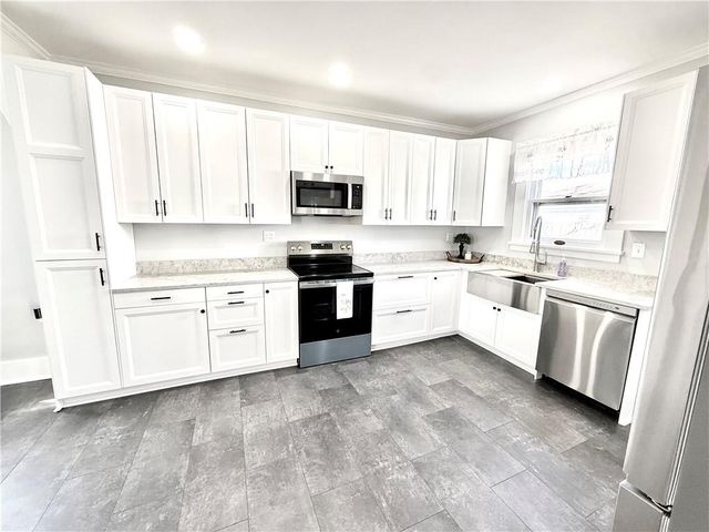 614 S BUCHANAN Street, Maryville, MO 64468