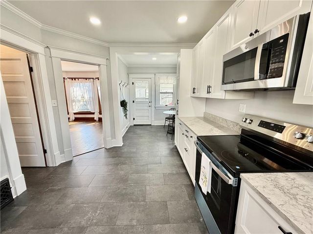 614 S BUCHANAN Street, Maryville, MO 64468