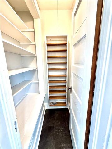 614 S BUCHANAN Street, Maryville, MO 64468