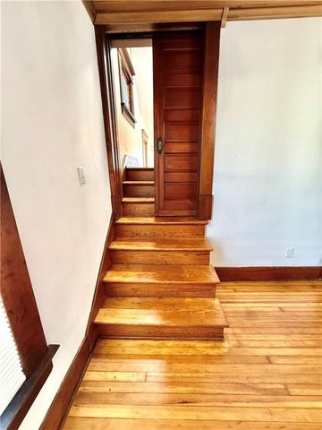 614 S BUCHANAN Street, Maryville, MO 64468