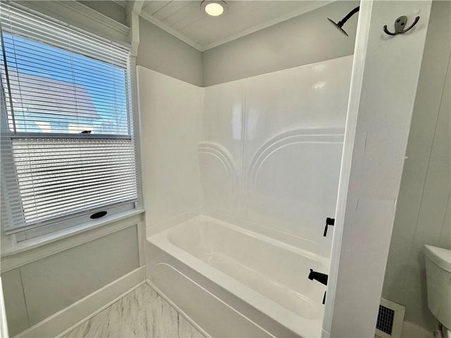 614 S BUCHANAN Street, Maryville, MO 64468