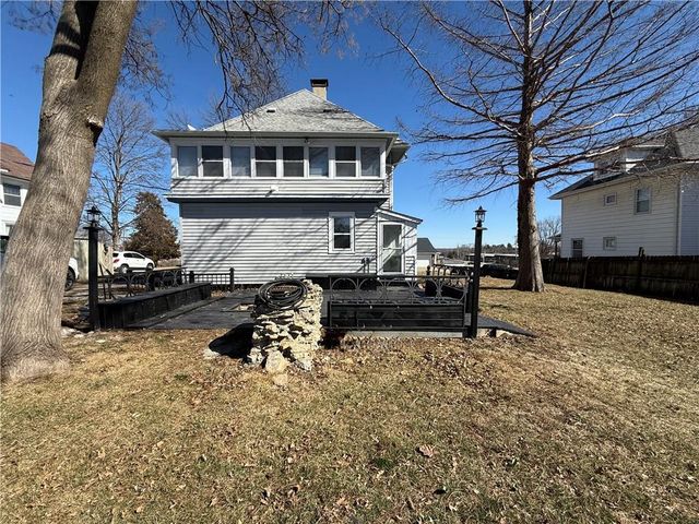 614 S BUCHANAN Street, Maryville, MO 64468