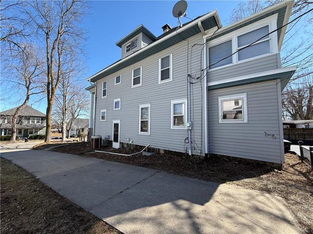 614 S BUCHANAN Street, Maryville, MO 64468