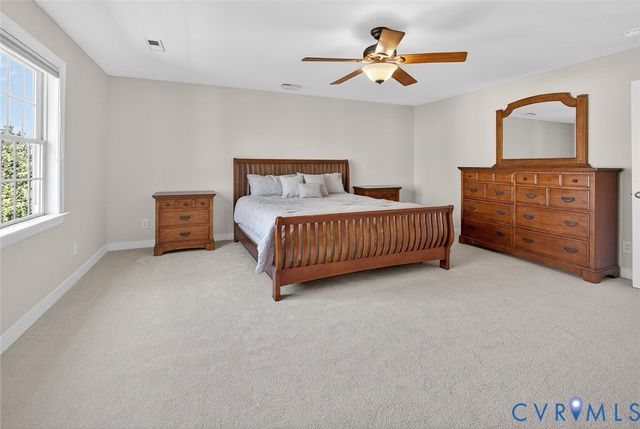 11908 Sumner Ct, Glen Allen, VA 23059