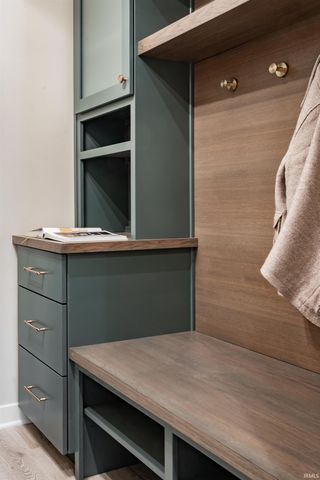 10809 Conrad Creek Court, Leo, IN 46765