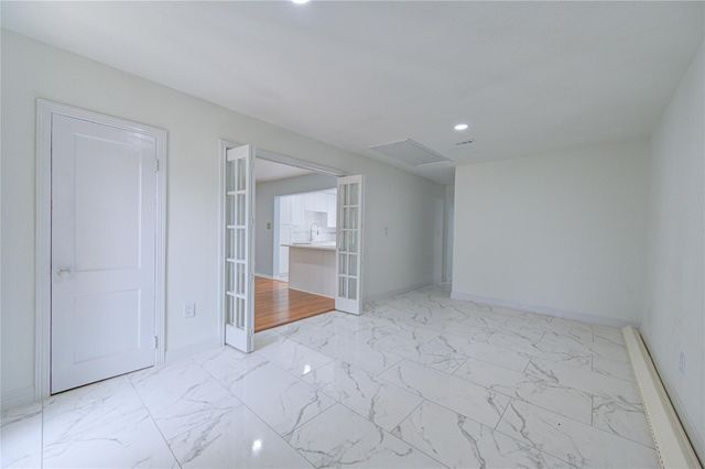 6919 Schiller Street, Houston, TX 77055